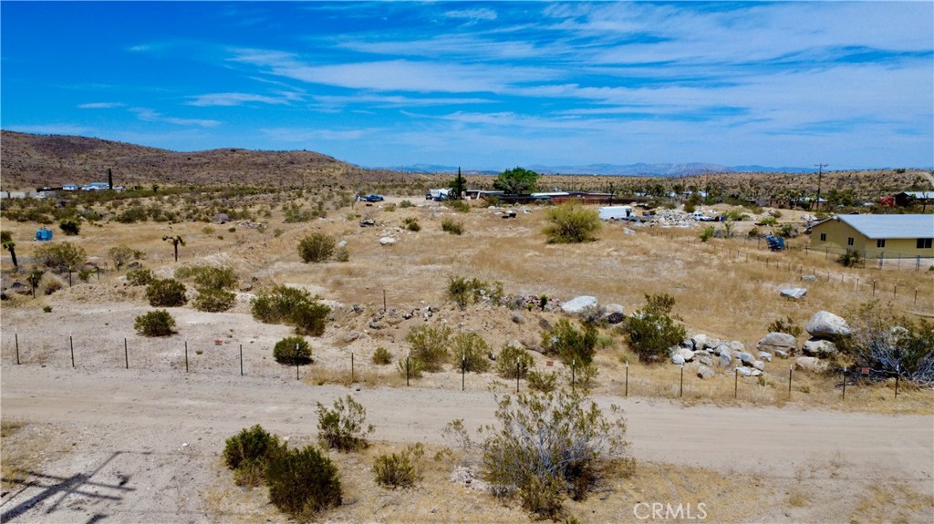 main property photo 9