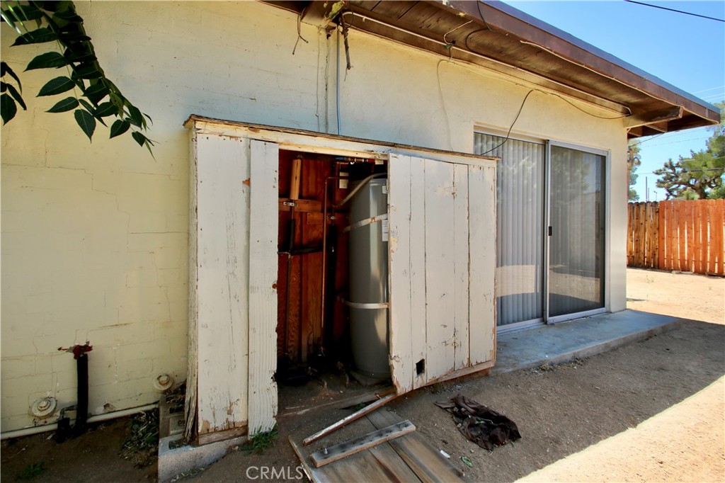 main property photo 19