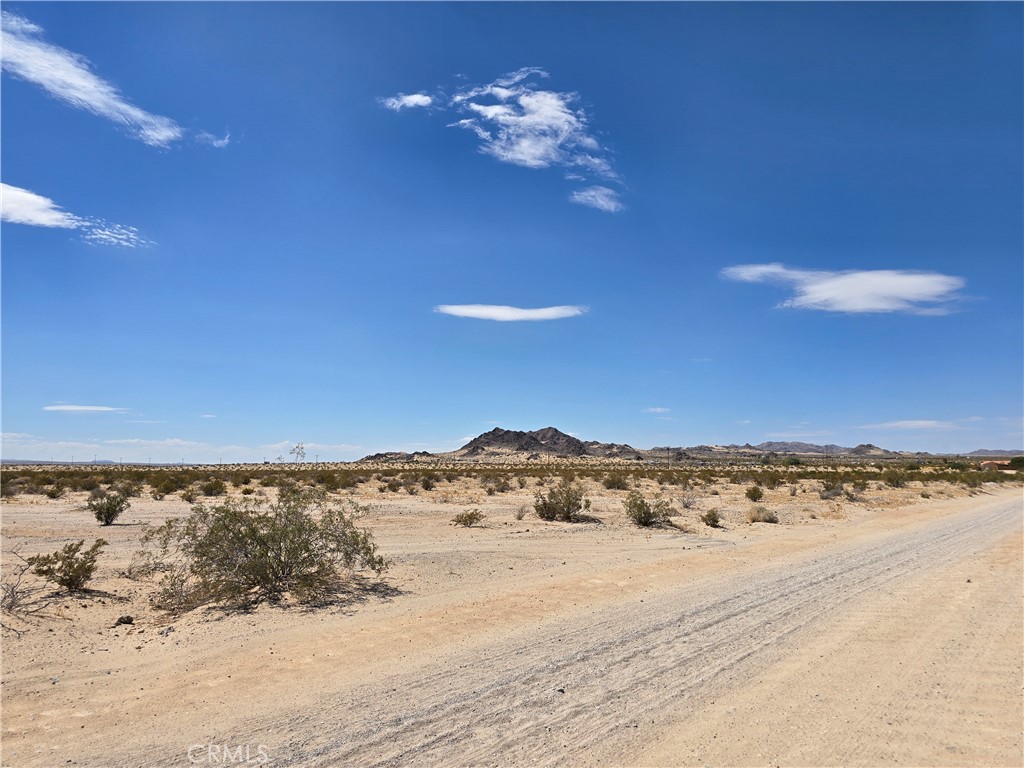 main property photo 17