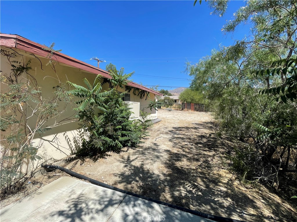 main property photo 7