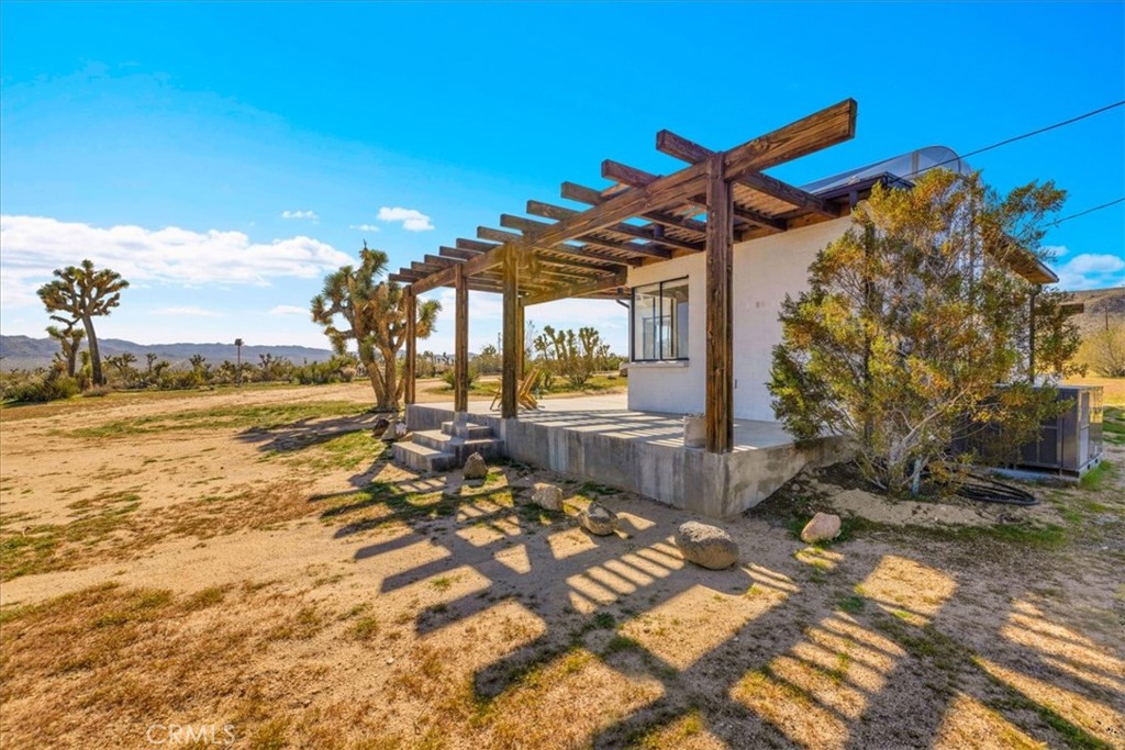 main property photo 18