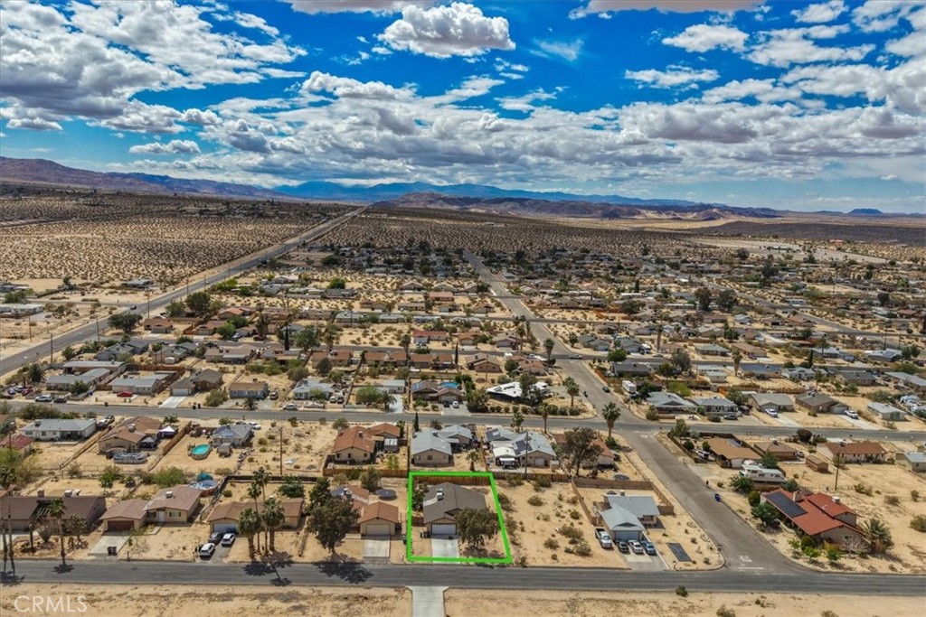 main property photo 13