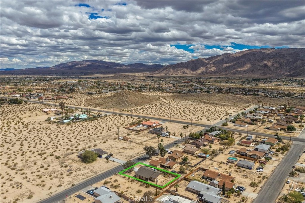 main property photo 16