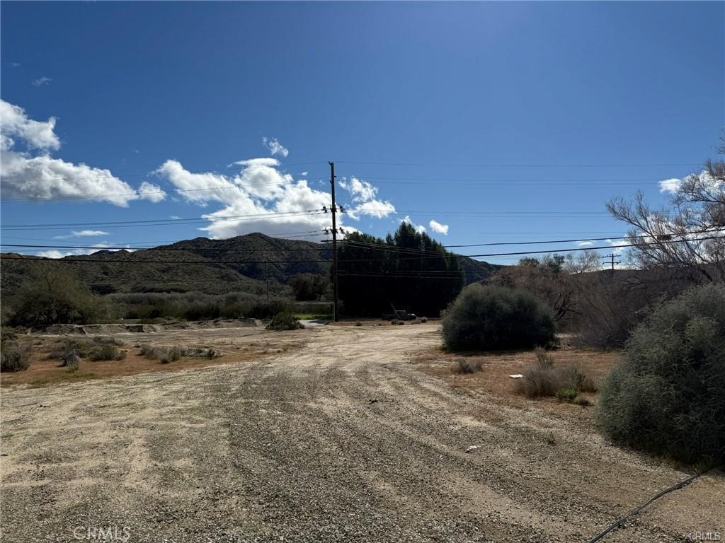 main property photo 16