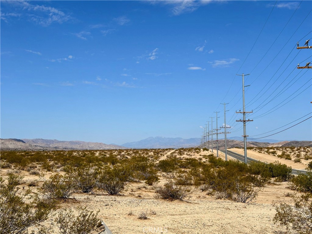 main property photo 11