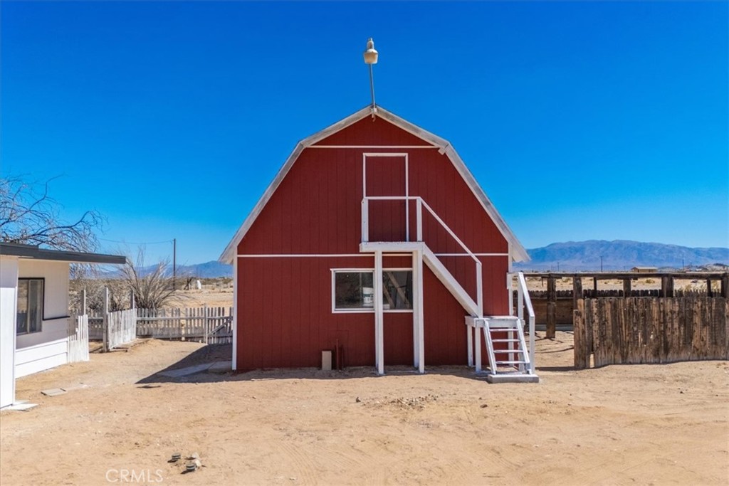 main property photo 36