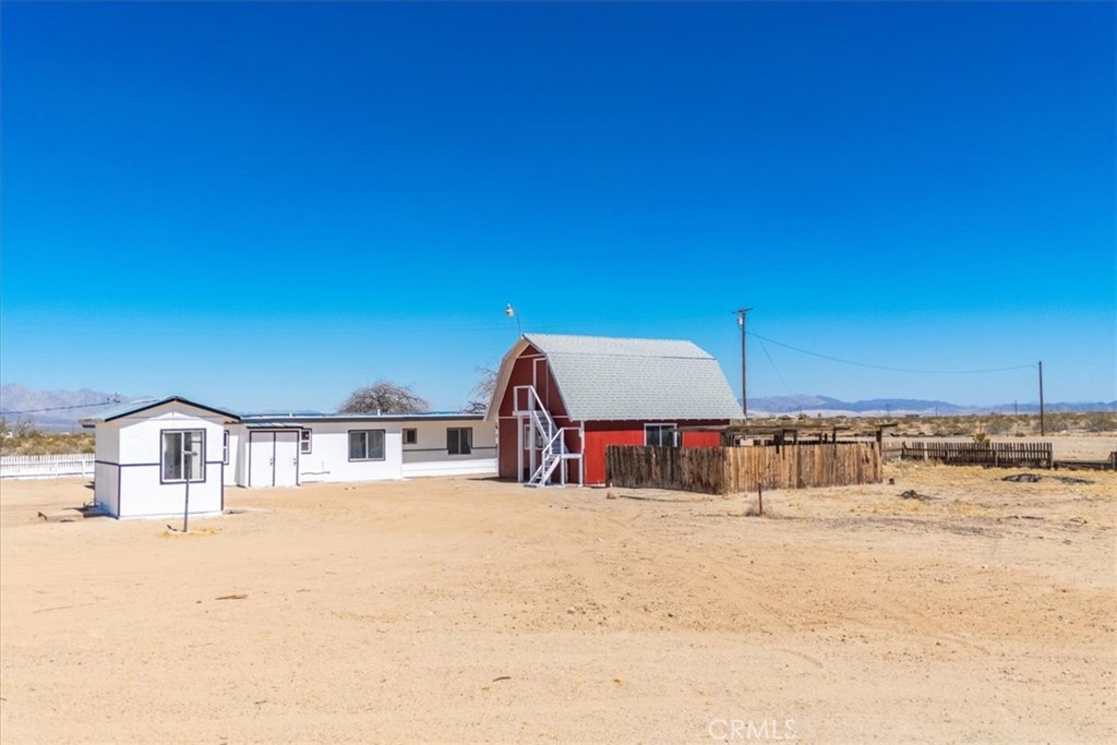 main property photo 50