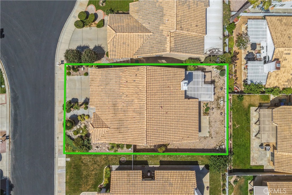 main property photo 50