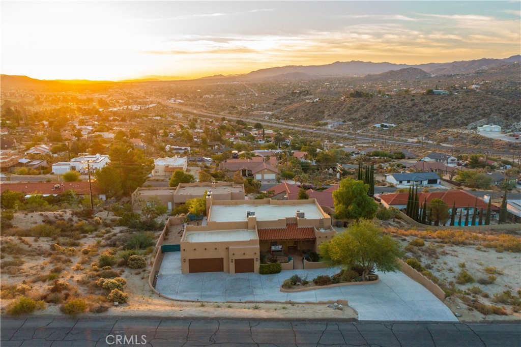 main property photo 36