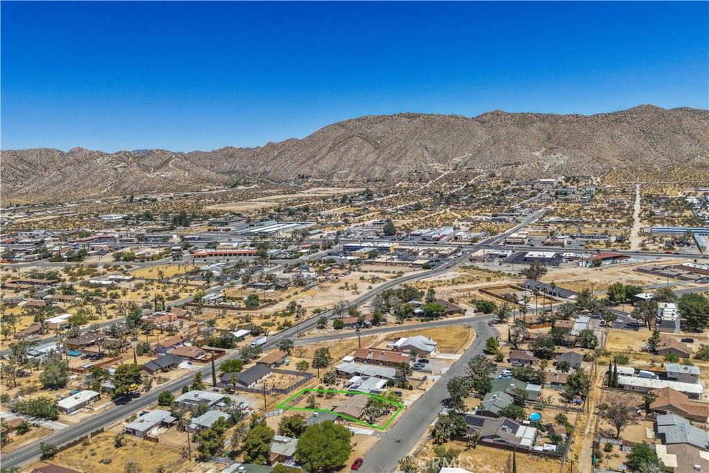 main property photo 37