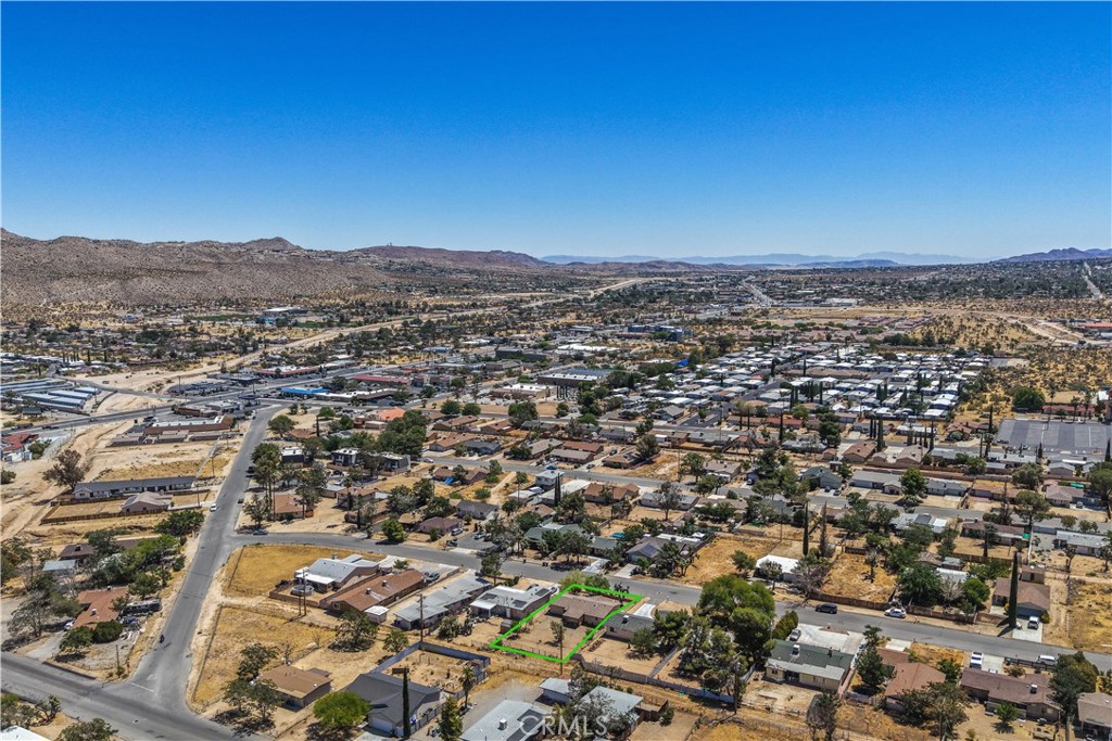 main property photo 38