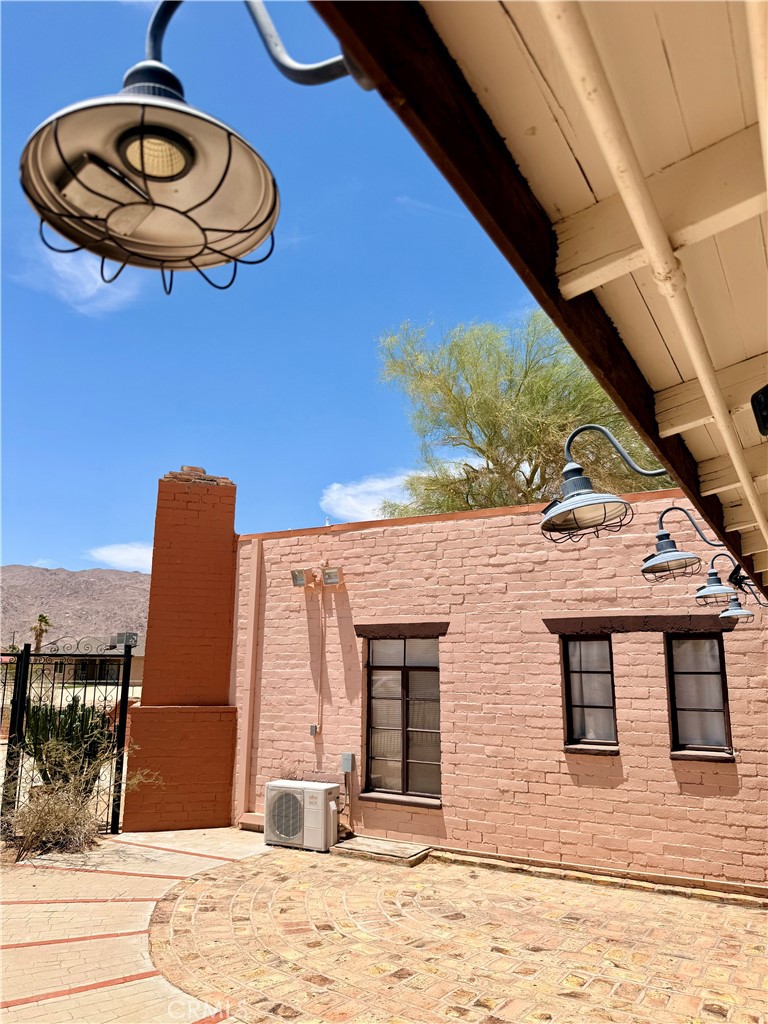 main property photo 25