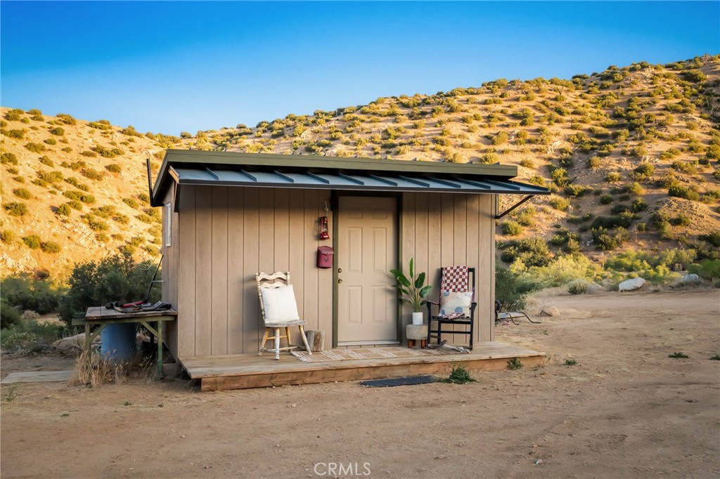 main property photo 18