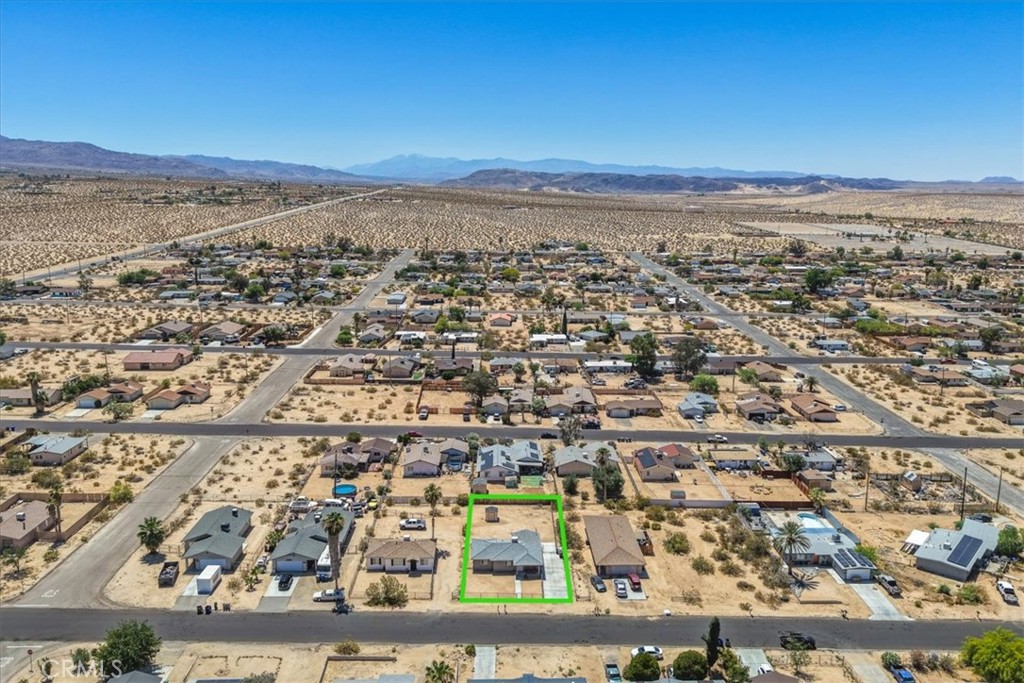 main property photo 36