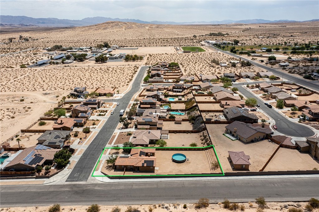 main property photo 35