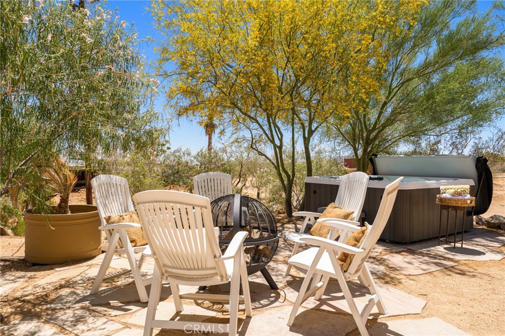 main property photo 13