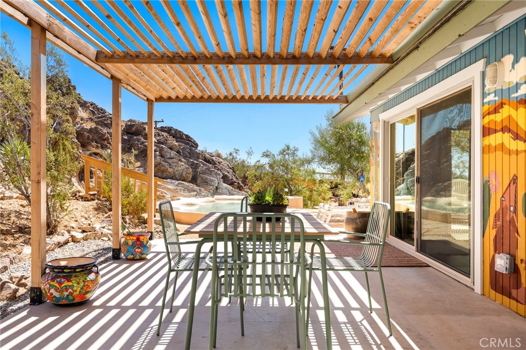 main property photo 22