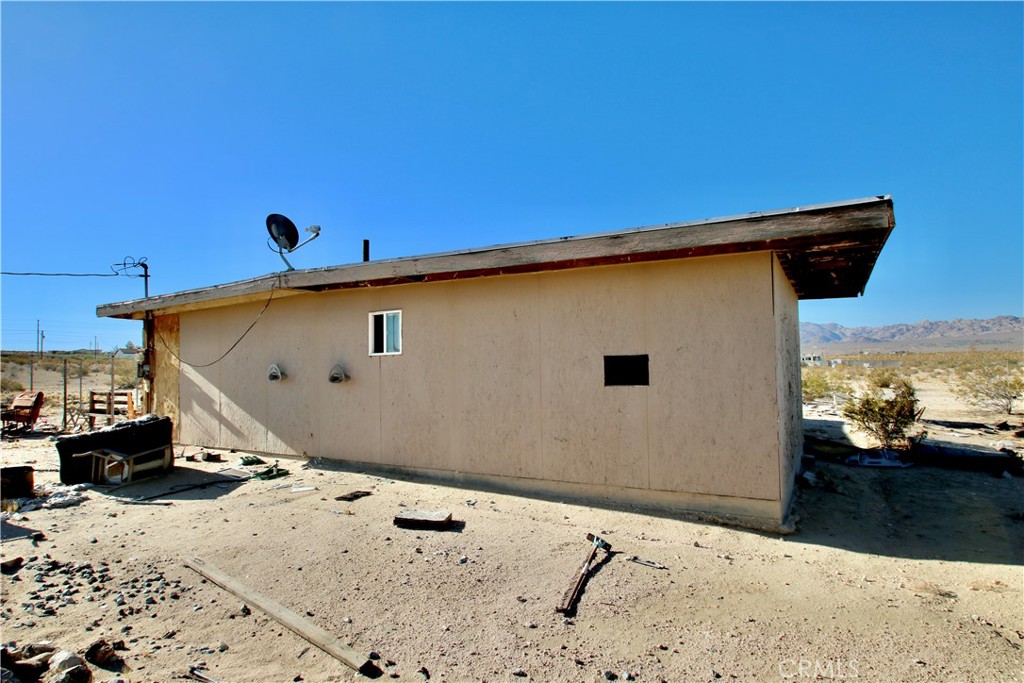 main property photo 9