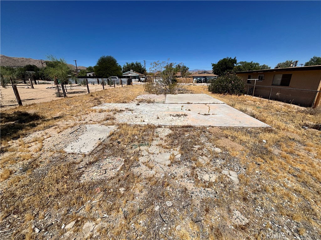 main property photo 10