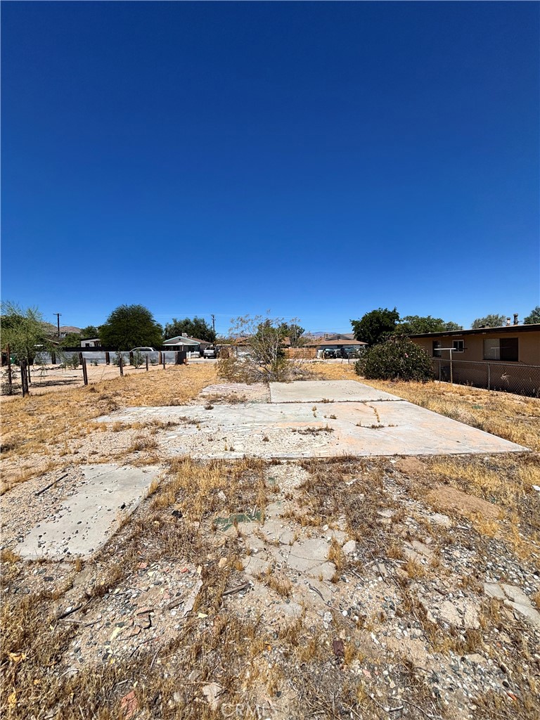 main property photo 12