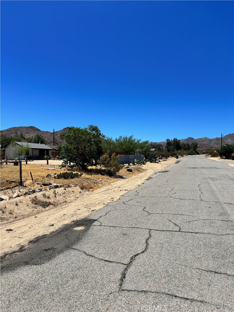 main property photo 18