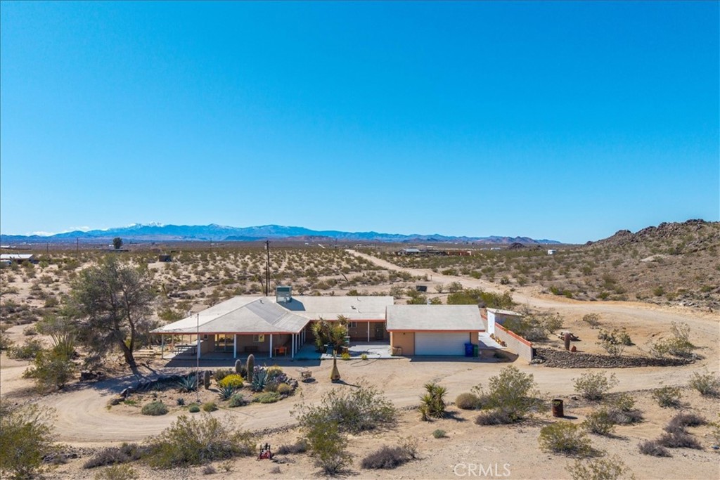 main property photo 3
