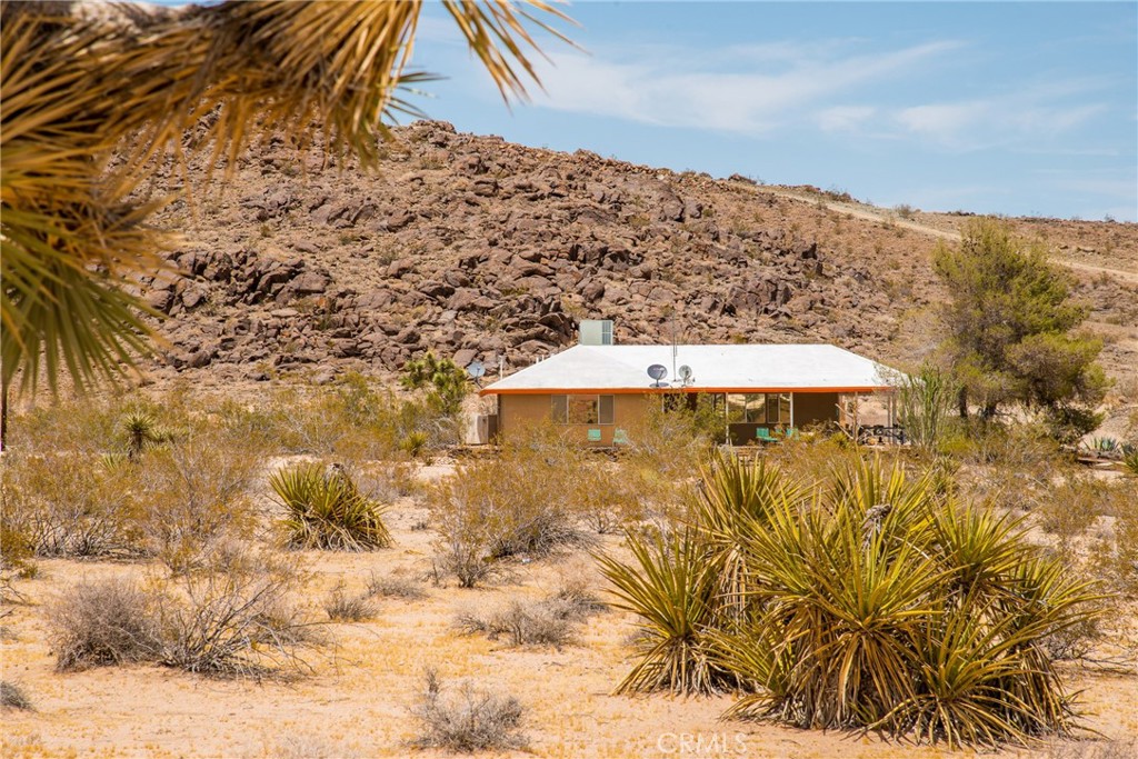 main property photo 6