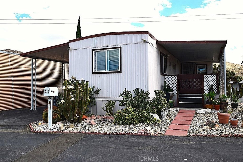 main property photo 0