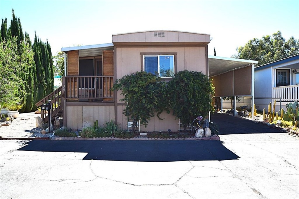 main property photo 0