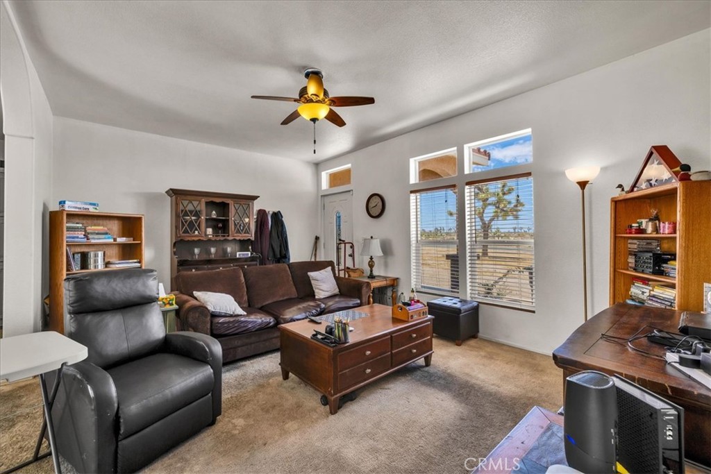 main property photo 17