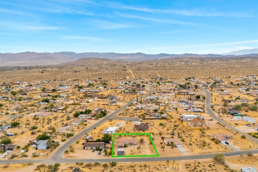 main property photo 37