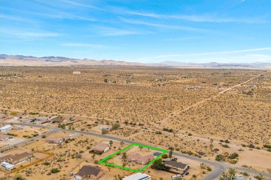 main property photo 39