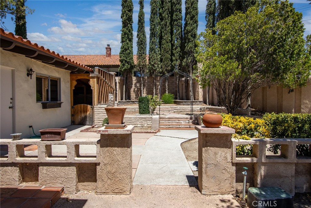 main property photo 33