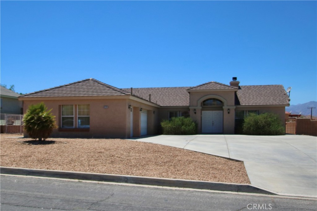 main property photo 2