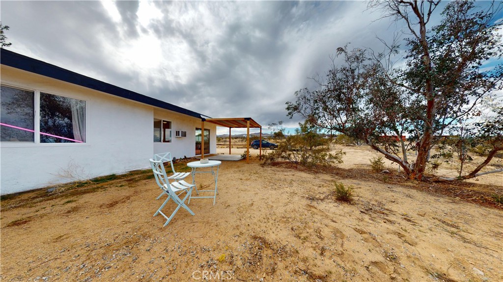 main property photo 11