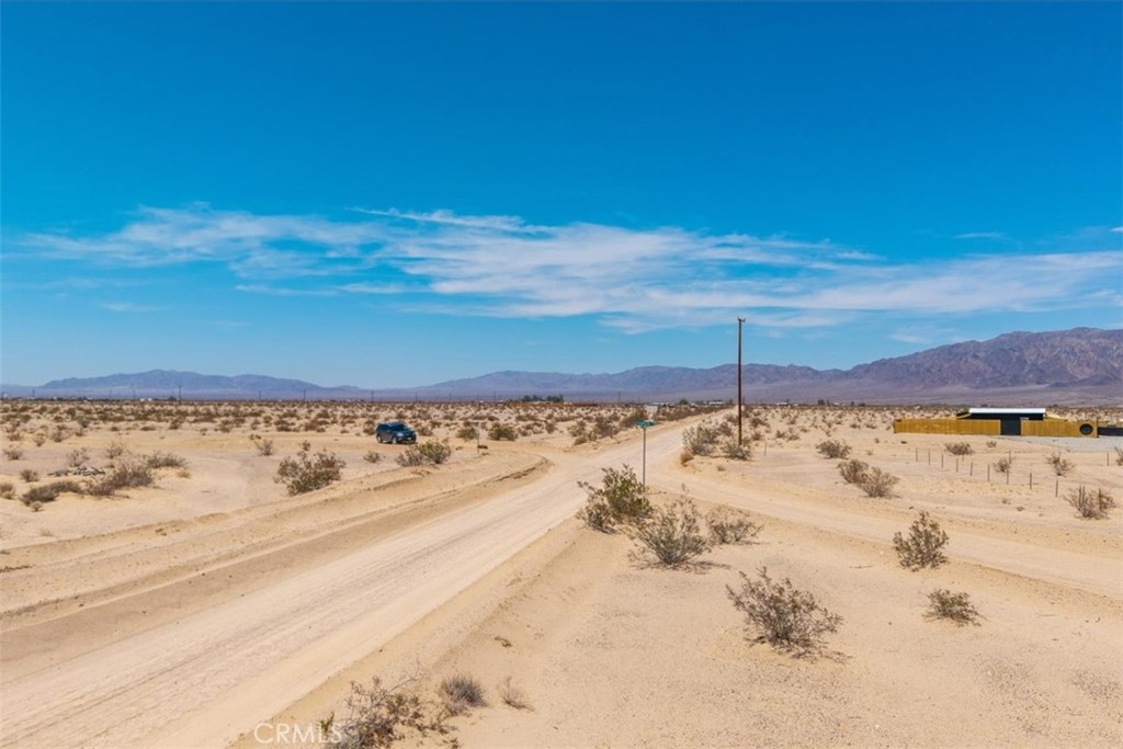 main property photo 18
