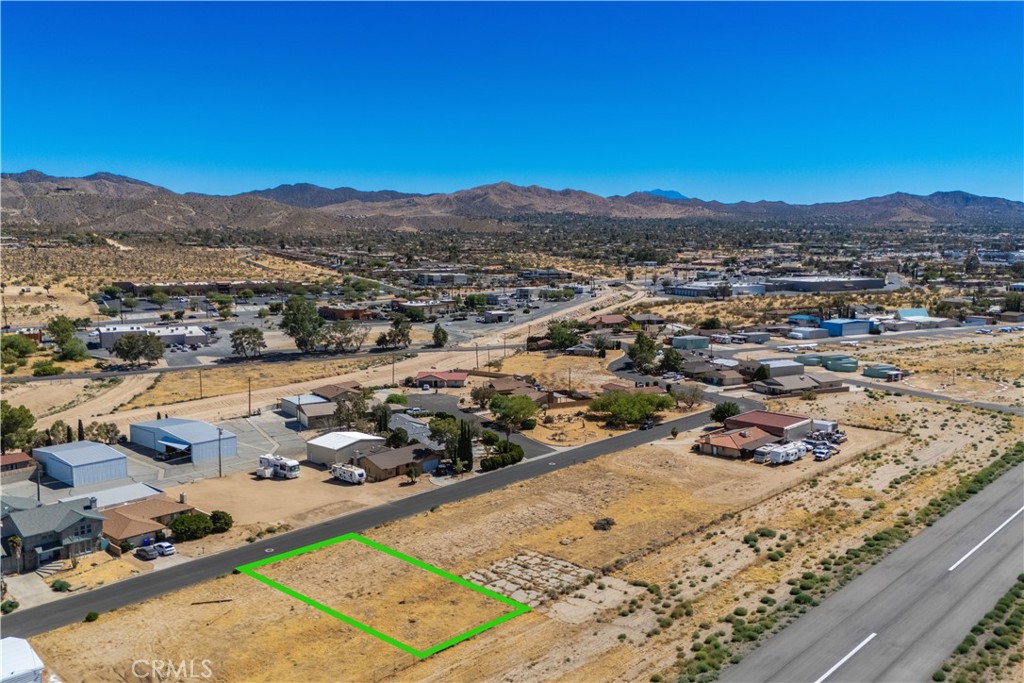 main property photo 4
