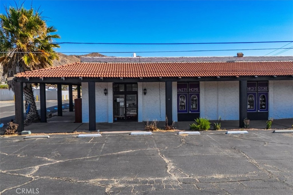 main property photo 9