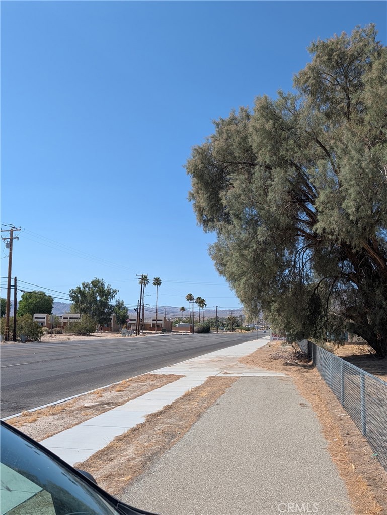 main property photo 7
