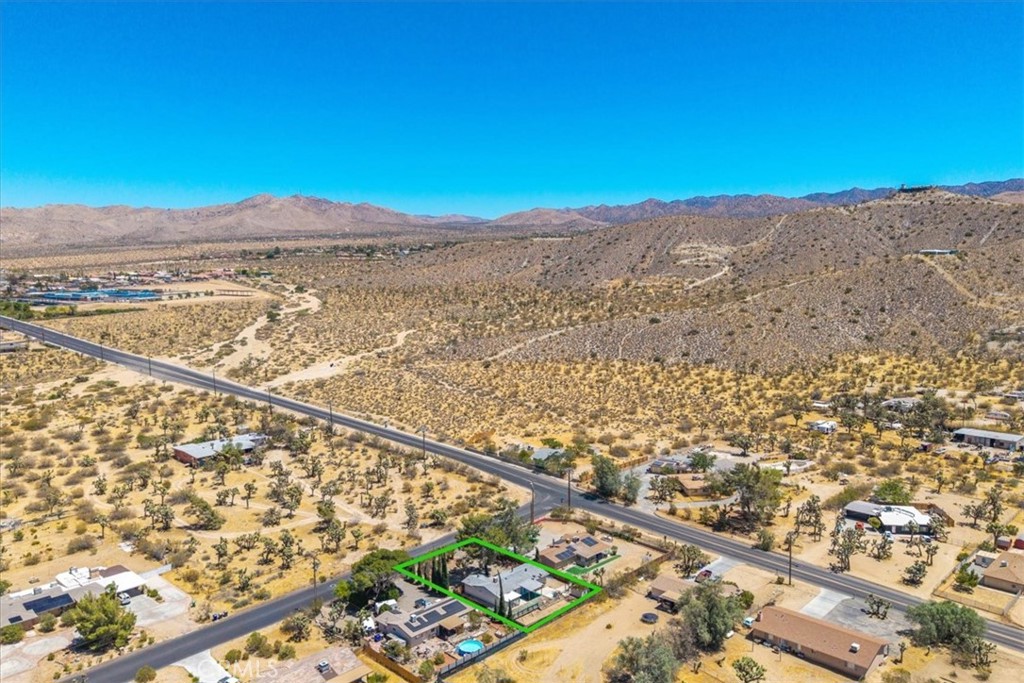 main property photo 44