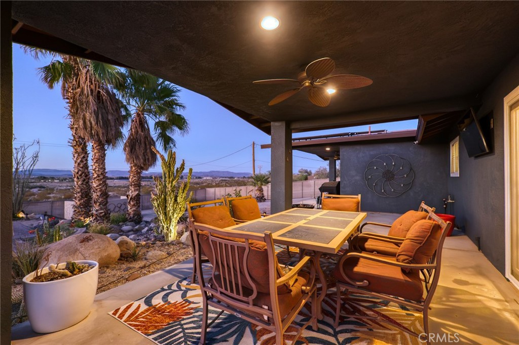 main property photo 6