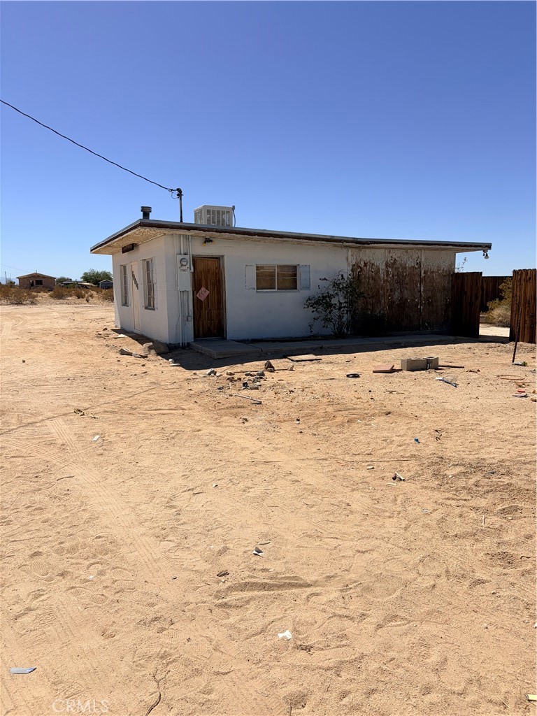 main property photo 12