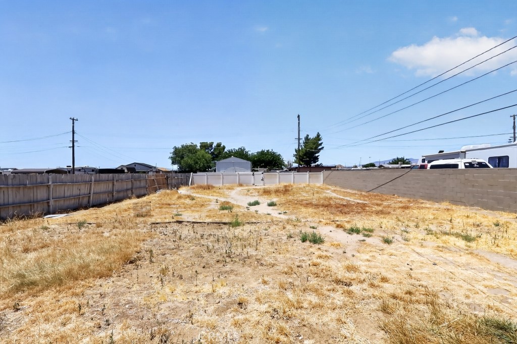 main property photo 26