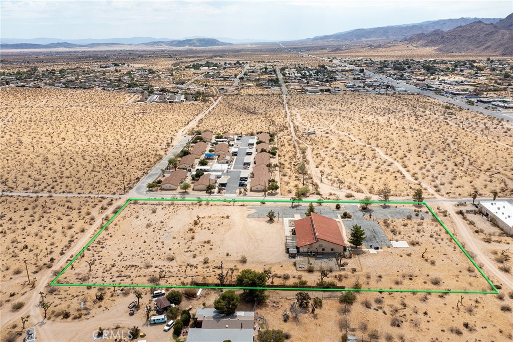 main property photo 5