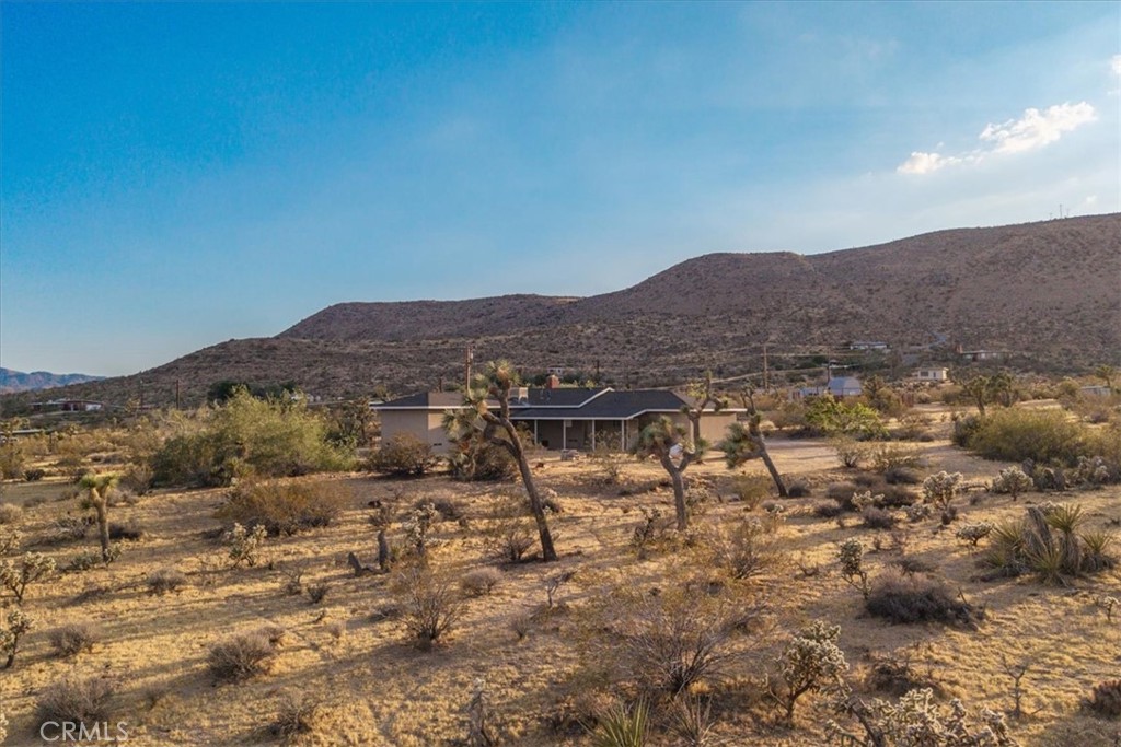 main property photo 40