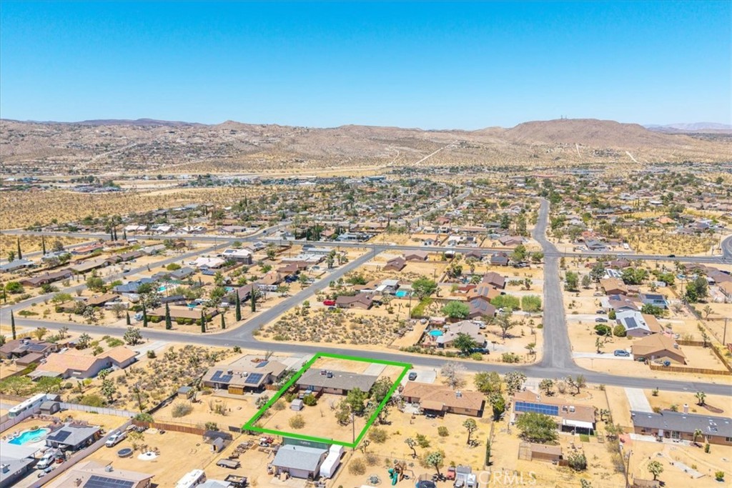 main property photo 41