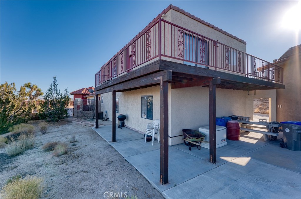 main property photo 23