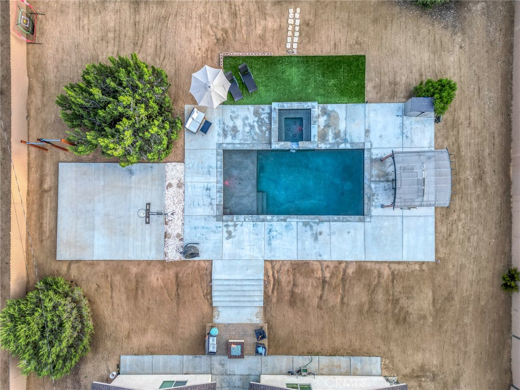 main property photo 58