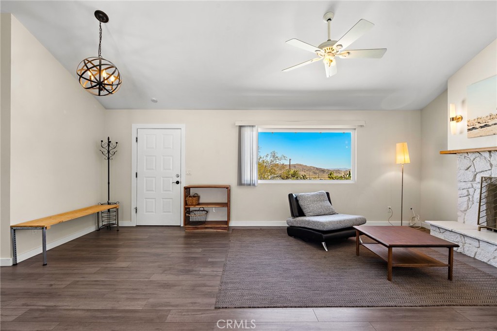 main property photo 10