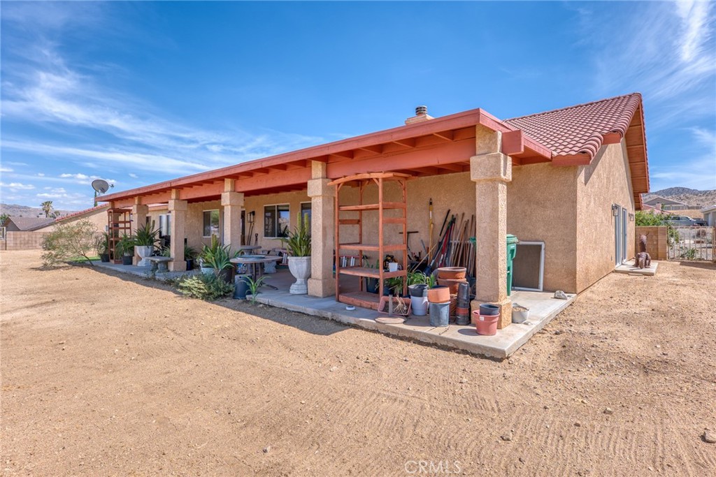 main property photo 22